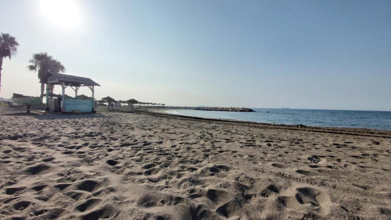 Del Parque Flats Pina Beach Малага Экстерьер фото